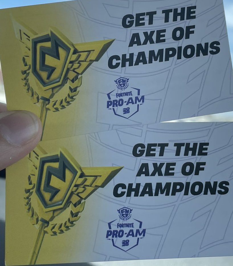 Giving Away 2 Champion Pickaxe codes 
Like ❤️
Follow ➕
Retweet ♻️
tag 2 people to Enter 👀
Winners  Get Drawn in 24 hours 🔥