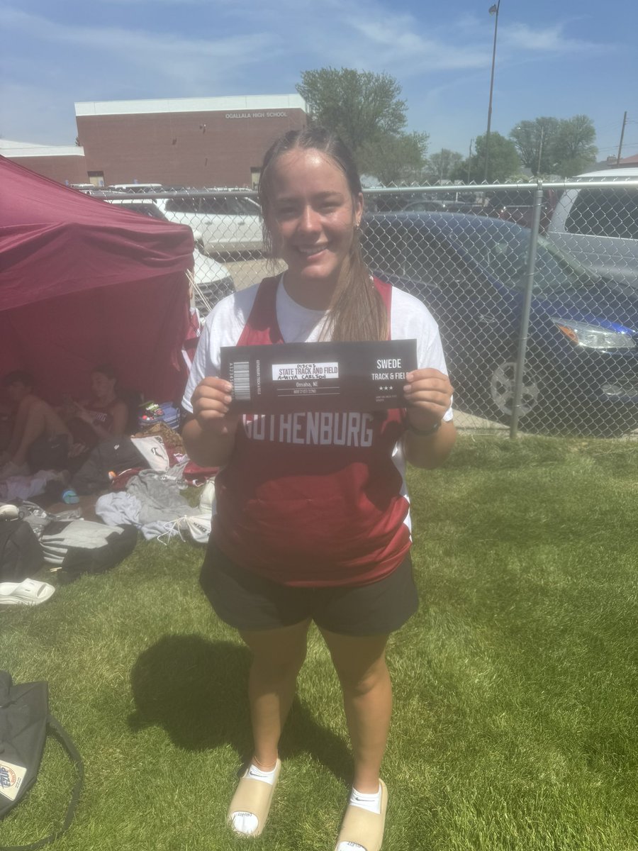 Huge PR for Amaiya to qualify for state!! District champ! 🥇 <a href="/GBurgSwedes/">Gothenburg Public Schools</a>