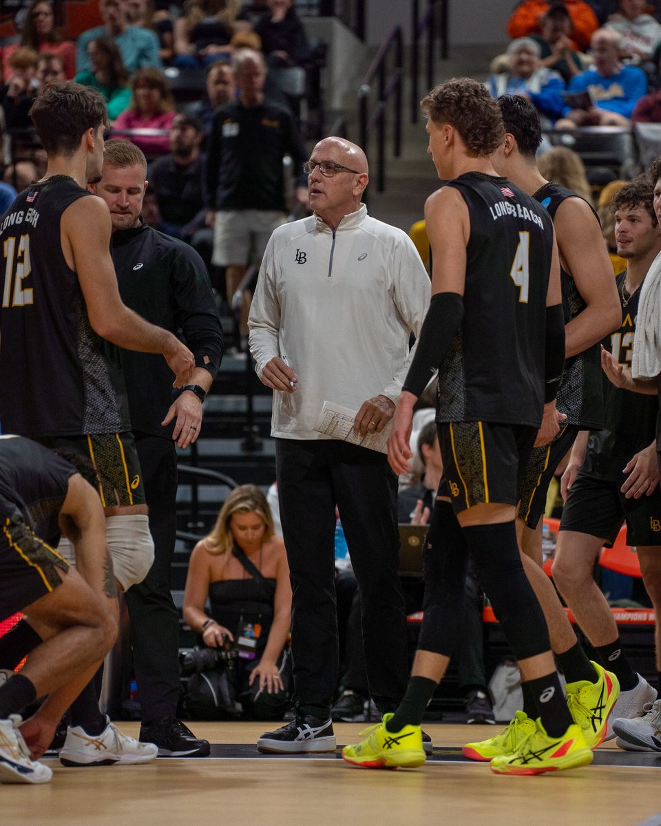 Sports Imports (@sportsimportsvb) on Twitter photo Living legend.👏
Congratulations to Head Coach Alan Knipe on leading <a href="/LBSUMVB/">Long Beach State Men’s VB</a> to the 2025 NCAA Men’s Volleyball championship!🏆 #NCAAMVB Living legend.👏
Congratulations to Head Coach Alan Knipe on leading <a href="/LBSUMVB/">Long Beach State Men’s VB</a> to the 2025 NCAA Men’s Volleyball championship!🏆 #NCAAMVB