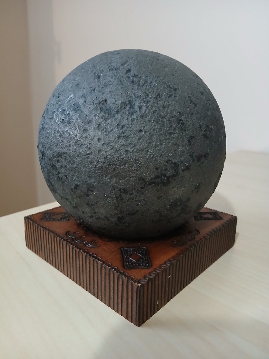 WEIRD &amp; WONDERFUL Sat 1pm, Hamilton. I am displaying an 1812 US cannonball, 1930 cap gun, coins, rings, relics, marbles &amp; more. Stop by &amp; say hi

#hamont #hamilton #dundas #ancaster #stoneycreek #mounthope #waterdown #carlisle #freelton #flamborough #glanford #history