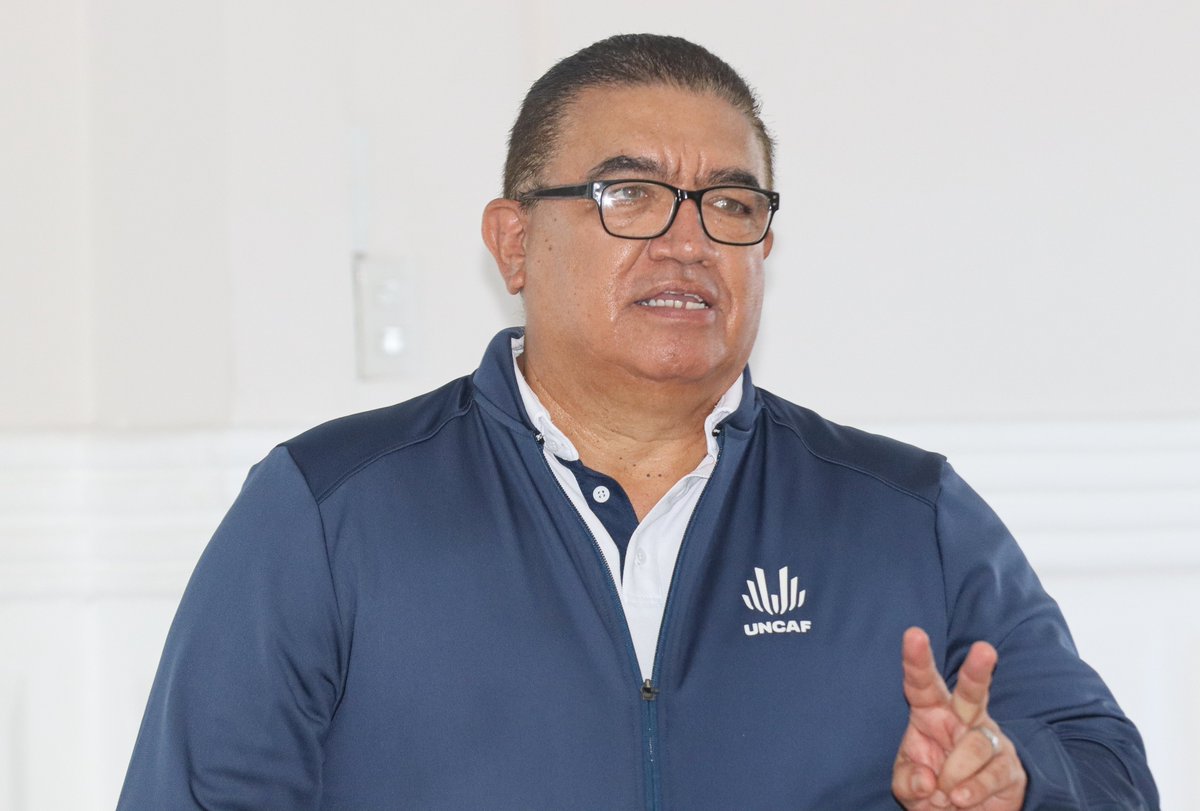 📸| Galería de la Inauguración del Curso para Árbitras en Proyección de UNCAF 2025.

#FESFUT #ElSalvador