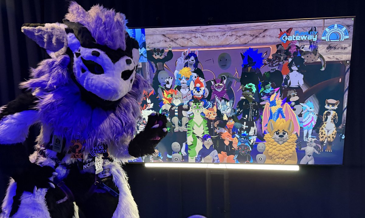 Here we go! Got to get a pic with the lovely VRC furs at the furality gateway during #fwa. You guys really rock for showing up to chat with us! Loved all the unique avatars, I’ll join you soon!
#FWA2025 #FWA25 #VRChat #furry