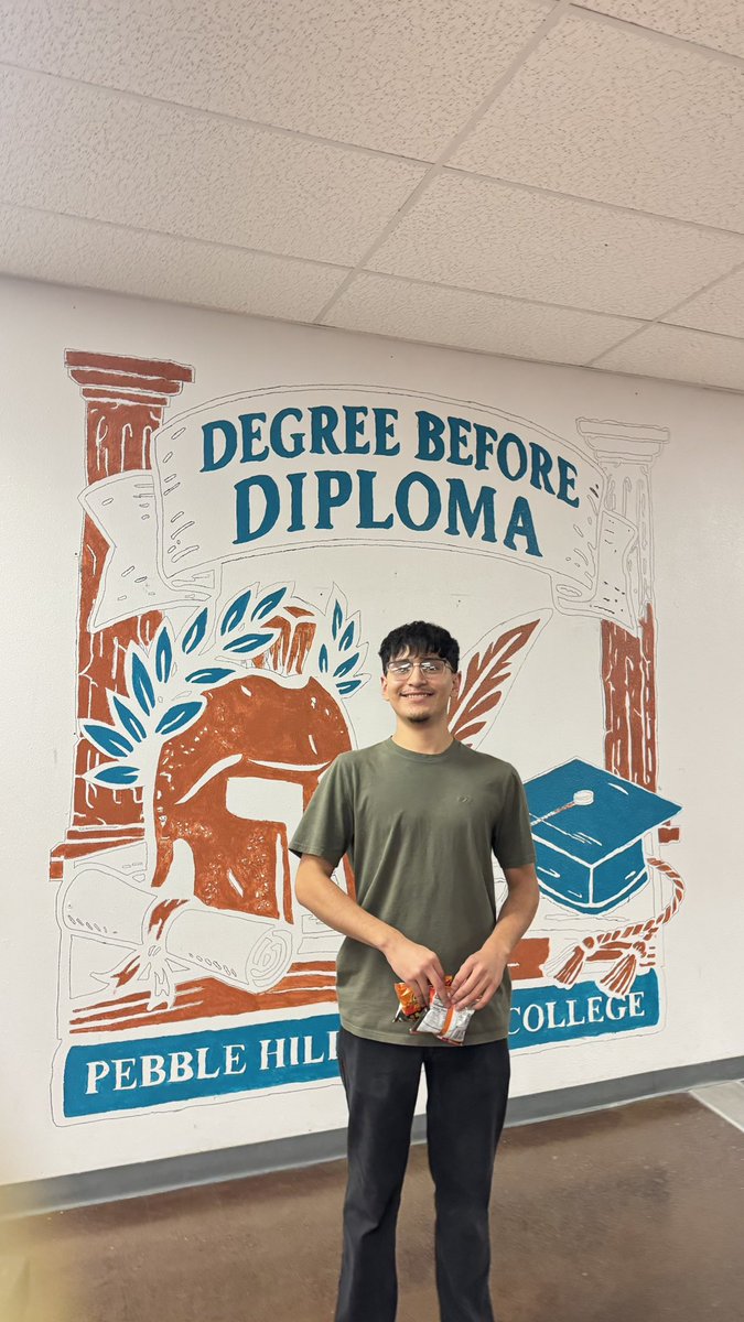 Bianca Sanchez (@bee_sanchezart) on Twitter photo day 3️⃣ art club is grinding away at this mural! congratulations to all <a href="/phecspartans/">PHEC</a> receiving their stoles & on their graduation! art club was cheering you on while painting tonight! <a href="/phecspartans/">PHEC</a> <a href="/PHills_HS/">Pebble Hills High School</a> <a href="/SISD_FineArts/">SISD Fine Arts</a> <a href="/iortega_PHHS/">Ivan Ortega</a> day 3️⃣ art club is grinding away at this mural! congratulations to all <a href="/phecspartans/">PHEC</a> receiving their stoles & on their graduation! art club was cheering you on while painting tonight! <a href="/phecspartans/">PHEC</a> <a href="/PHills_HS/">Pebble Hills High School</a> <a href="/SISD_FineArts/">SISD Fine Arts</a> <a href="/iortega_PHHS/">Ivan Ortega</a>