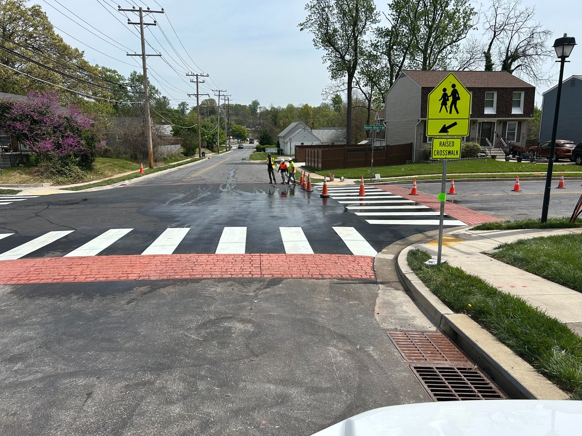 BaltCoDPWT's tweet image. The May 2025 issue of @BaltCoDPWT newsletter "The Resource" is published. This month's issue features stories including:
- Plans Discussed to Combat Turner Station Flooding
- Embrace Grasscycling
READ MORE: mailchi.mp/baltimorecount…
SUBSCRIBE: ow.ly/nqBz50UXU7s #recycling