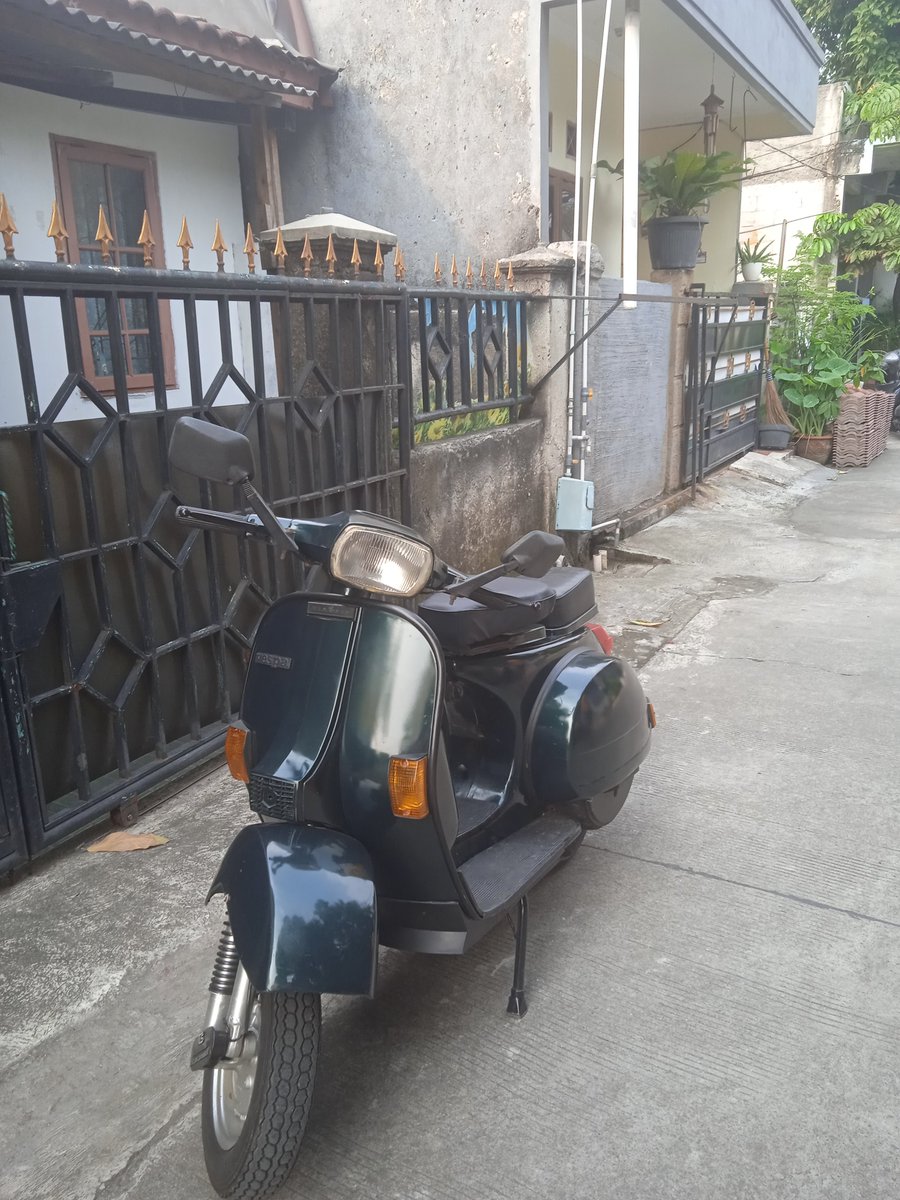 Pongkyforgotten (@pongkyforgotten) on Twitter photo Fs vespa exclusive 2 tahun 93
Ss BPkB + faktur saja akur a/b
Plat A serang banten
Bonus STNK tempelan.
Mesin aman
Blok sama cdi lokal
Lampu lampu nyala semua.
Aki ada masih fungsi
Ban serp ada.
Buka harga 11 nego murah aja..
<a href="/juALVESpa/">Jual Beli Vespa (Alves) 🇮🇩</a>
<a href="/Vespa_IND/">Vespa Indonesia</a> Fs vespa exclusive 2 tahun 93
Ss BPkB + faktur saja akur a/b
Plat A serang banten
Bonus STNK tempelan.
Mesin aman
Blok sama cdi lokal
Lampu lampu nyala semua.
Aki ada masih fungsi
Ban serp ada.
Buka harga 11 nego murah aja..
<a href="/juALVESpa/">Jual Beli Vespa (Alves) 🇮🇩</a>
<a href="/Vespa_IND/">Vespa Indonesia</a>