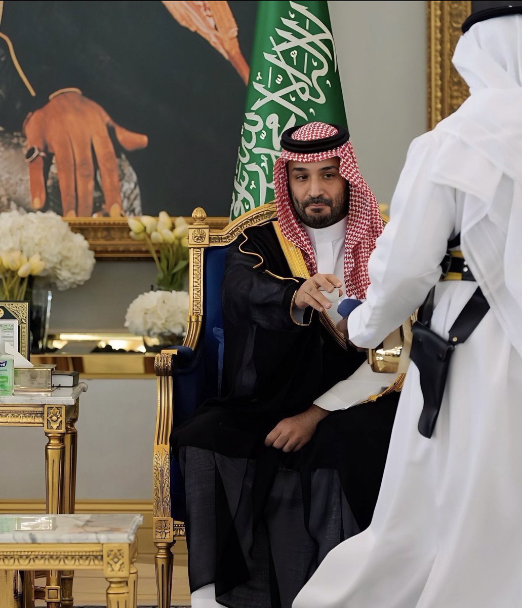 50gkm's tweet photo. #محمد_بن_سلمان_ينتصر_لسوريا

اشرب الفنجال واقعد في مكانك
واستريح وكل ماتطلب يسوا
ماحصل مثلك ولا يجي في زمانك
ومن عجز فعلك يهابك ويتلوا

❤️❤️ https://t.co/3yOeLQsZlx