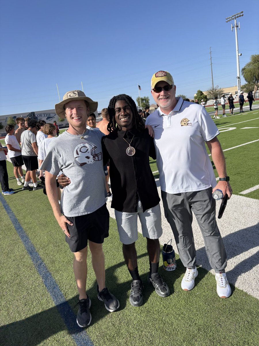 Ezy Brown C/O โ25 (@ezybrown2) on Twitter photo I had an amazing time catching up and seeing my amazing DC <a href="/CoachBakk/">Coach Bakken</a> , <a href="/HIGLEYFOOTBALL/">Higley Football</a> spring practice two blessing in one! <a href="/Cobber_Football/">Cobber Football</a> canโt wait to see you in August!! I had an amazing time catching up and seeing my amazing DC <a href="/CoachBakk/">Coach Bakken</a> , <a href="/HIGLEYFOOTBALL/">Higley Football</a> spring practice two blessing in one! <a href="/Cobber_Football/">Cobber Football</a> canโt wait to see you in August!!