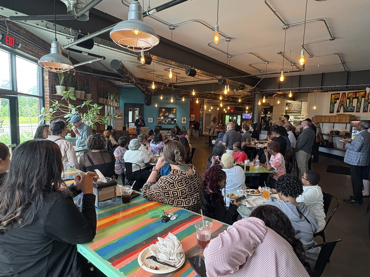 Chadaull's tweet image. Honored to attend the 2025 Grassroots Black Leadership Awards hosted by The Lexington Black Prosperity Initiative.

Celebrating the powerful impact of Black leaders and organizations who are creating change, building community, and driving equity from the ground up.