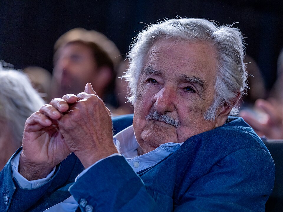 ¿A cuántas personas habrá matado como guerrillero,el fallecido expresidente de Uruguay, Pepe Mujica, a quien los medios globalistas llaman símbolo de austeridad?