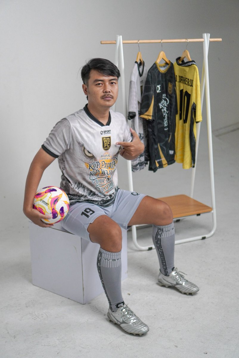 FOOTBACK • PRO tweet media