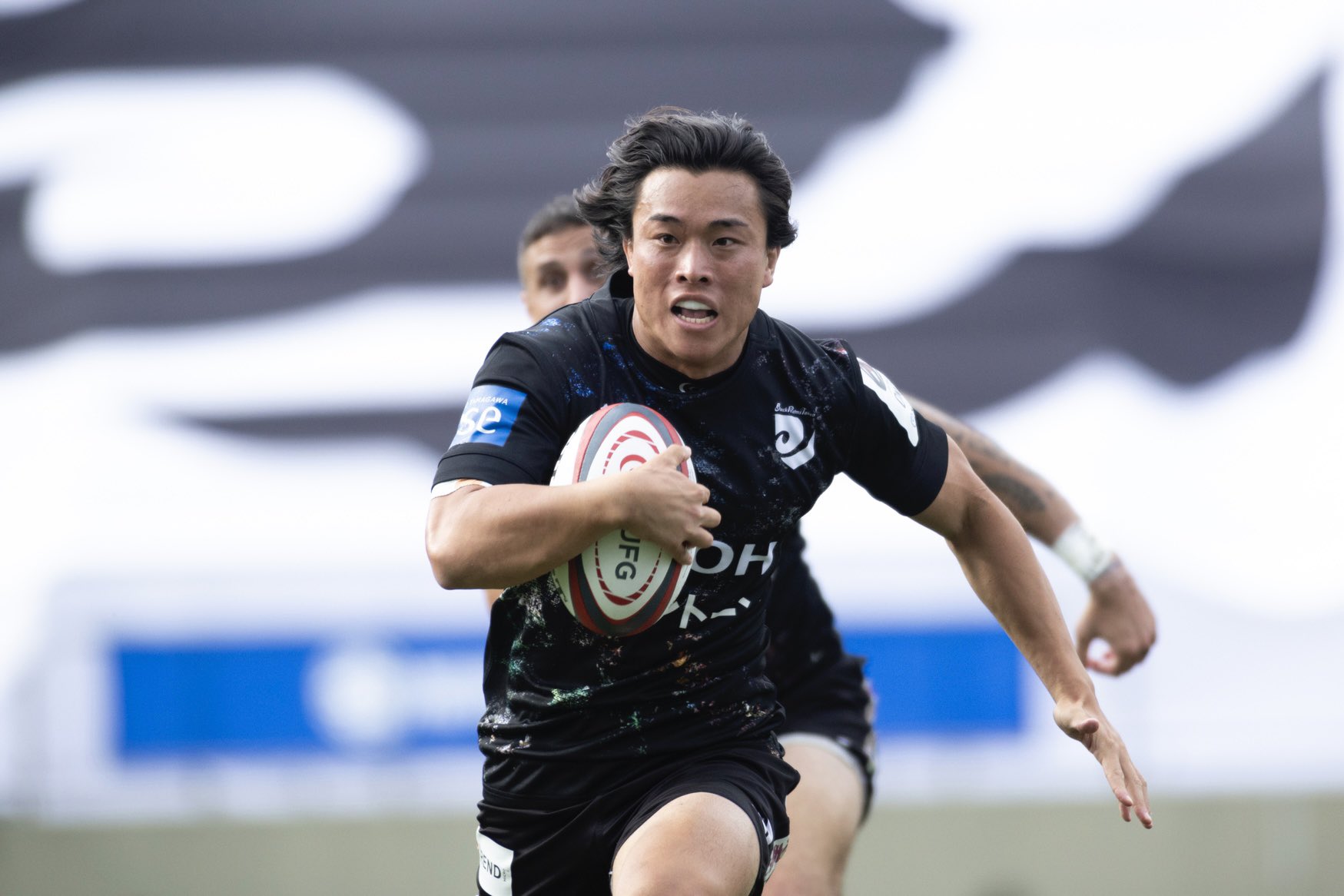 東海大ラグビー　
Under Armour フード付きスウェットセット ?media_id=2542933809659969125