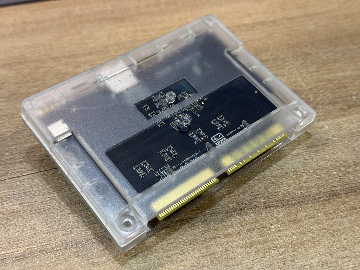 WOO~ Our SAROO series has added a new member - transparent🎉🎉🎉🎉
If you like it and you can purchase it from our store via the following link.

👉SAROO (including board): jt-studios.com/product/saroo/
👉Plastic Shell: jt-studios.com/product/sega-s…