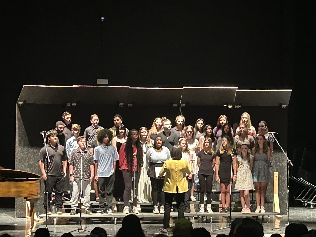 Chorus concert this evening 😊<a href="/ALSBulldogs/">A.L Stanback Middle</a>