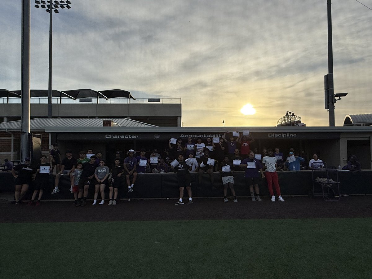 THE Humble Wildcats Baseball (@humblewildcatbb) on Twitter photo Kids had a good time for our end of year celebration. Nice seeing all the kiddos come together!!! Til next year!! Big thank you to <a href="/Coach_RobMurphy/">Robert Murphy</a> for grilling and <a href="/Lizeth_Perez23/">Lizeth Perez</a> for all your help tonight! #CAD Kids had a good time for our end of year celebration. Nice seeing all the kiddos come together!!! Til next year!! Big thank you to <a href="/Coach_RobMurphy/">Robert Murphy</a> for grilling and <a href="/Lizeth_Perez23/">Lizeth Perez</a> for all your help tonight! #CAD