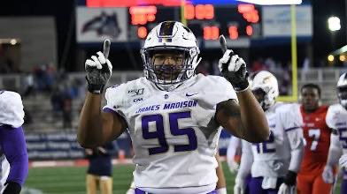 Chozen Owens (@owenschozen) on Twitter photo Extremely blessed to receive my #6 offer from <a href="/JMUFootball/">JMU Football</a>
<a href="/BrunswickFB/">Brunswick High Football</a> <a href="/CoachGGrady/">Garrett Grady</a> <a href="/CoachBelker/">Mitch Belker</a> <a href="/BWickPiratesDC/">Thomas Tedder</a> <a href="/ChadSimmons_/">ChadSimmons</a> <a href="/CoachDaniels06/">Coach Daniels</a> <a href="/CoachBJEdwards/">Brian Edwards</a> <a href="/RecruitGeorgia/">Recruit Georgia</a> <a href="/One11Recruiting/">One11 Recruiting</a> Extremely blessed to receive my #6 offer from <a href="/JMUFootball/">JMU Football</a>
<a href="/BrunswickFB/">Brunswick High Football</a> <a href="/CoachGGrady/">Garrett Grady</a> <a href="/CoachBelker/">Mitch Belker</a> <a href="/BWickPiratesDC/">Thomas Tedder</a> <a href="/ChadSimmons_/">ChadSimmons</a> <a href="/CoachDaniels06/">Coach Daniels</a> <a href="/CoachBJEdwards/">Brian Edwards</a> <a href="/RecruitGeorgia/">Recruit Georgia</a> <a href="/One11Recruiting/">One11 Recruiting</a>