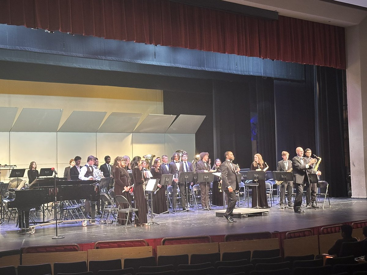 JThornton_NCHS's tweet image. Here are some snippets from a wonderful night of performances by Redhawk musicians at the spring band concert. Bravo!