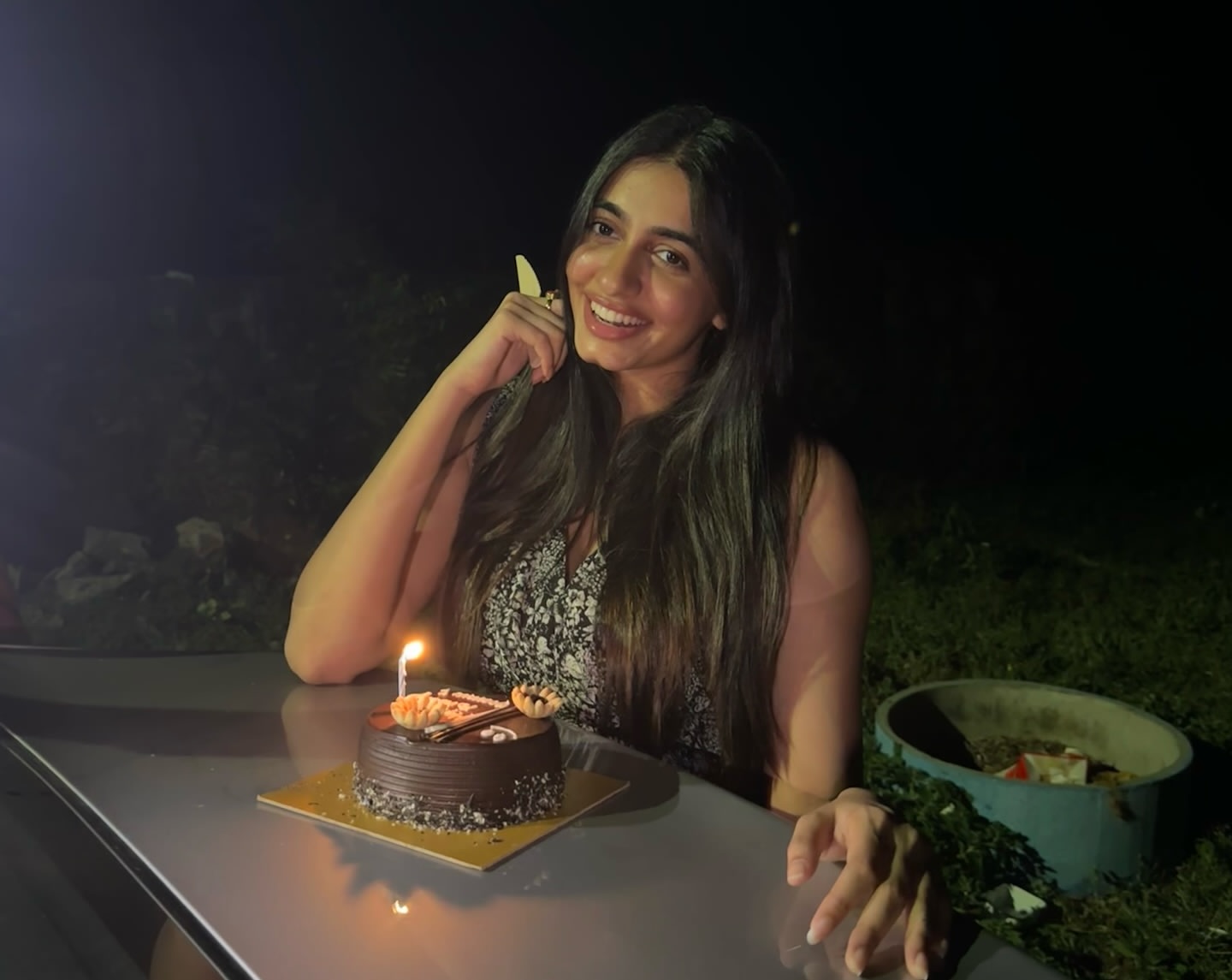 Gq38iZnbAAEn-_r?format=jpg&name=large