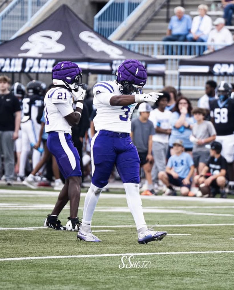 I’m built for war. 
#jrsznloading 
#3 
#eatorgetate