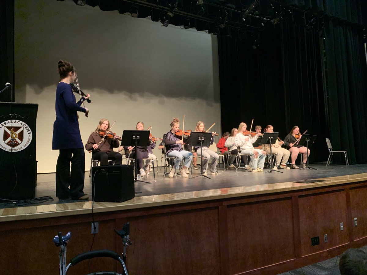 Performance day in Music 10! It was amazing 🎻🎼🎶🎵