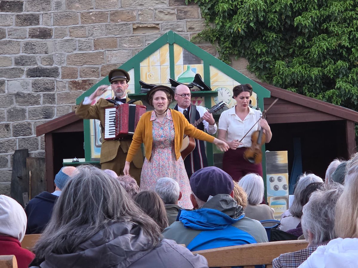 DarfieldMuseum's tweet photo. A massive thank you to the fabulous and talented Mikron Theatre Company for putting on an amazing performance this evening and to everyone who attended . We certainly had a packed patio. https://t.co/bda0LPEPWD