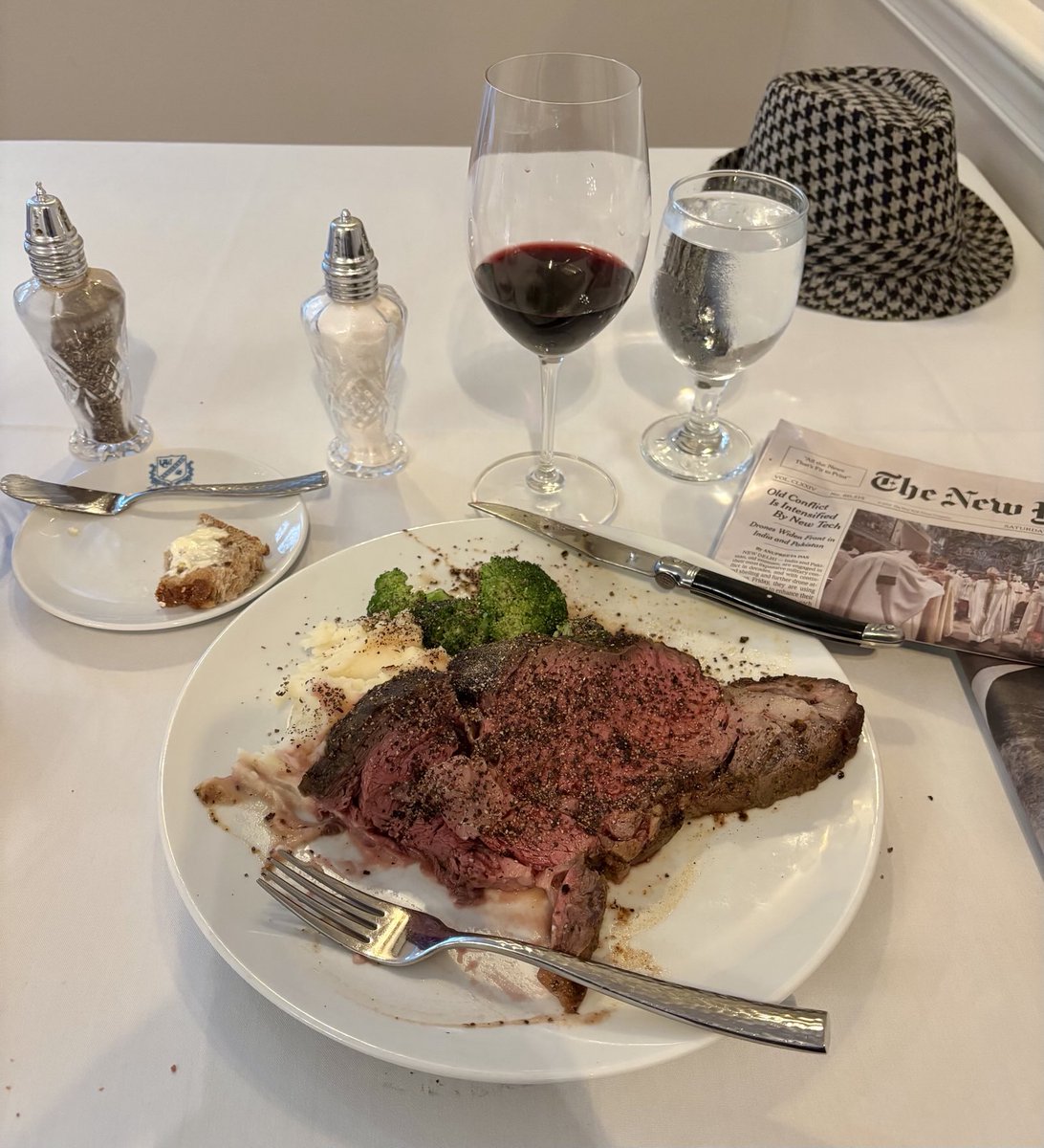 Patrick Stoner (@patrickstoner) on Twitter photo It’s Prime Rib night at my club. If you hear I passed away overnight, be happy for me. It doesn’t get better than this.
#WHYY #PBS #CCA #SAG #HCA #PhilaFCC <a href="/patrickstoner/">Patrick Stoner</a> It’s Prime Rib night at my club. If you hear I passed away overnight, be happy for me. It doesn’t get better than this.
#WHYY #PBS #CCA #SAG #HCA #PhilaFCC <a href="/patrickstoner/">Patrick Stoner</a>