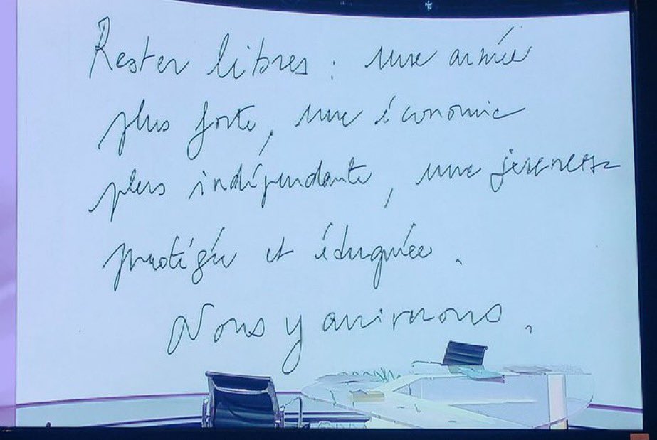BobLeCentriste's tweet photo. « Wir schaffen das ! »
#LesDéfisDeLaFrance #MacronTF1 #Macron #Macron20h #Macron20h10 https://t.co/hVQ9NOgcIw