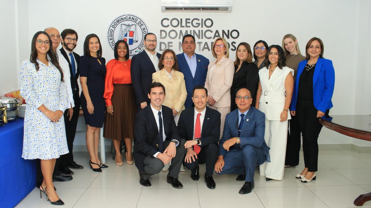 El pasado 7 de mayo, nuestra Asociada Senior de Negocios, Phátima Veras, representó a JP en un almuerzo de trabajo organizado por la Fundación ProBono RD, junto a representantes de la Red Pro Bono de las Américas y el Cyrus R. Vance Center for International Justice.

#JP