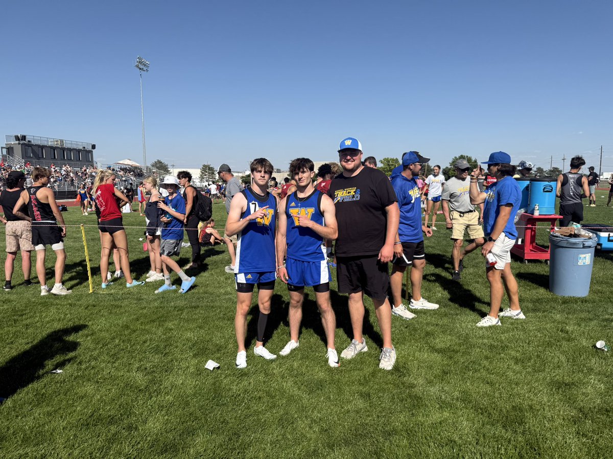 WahooTrack's tweet image. Boys 100 M Dash Landon F and Peyton H both qualify for the state Track Meet placing 1 & 3. @wahoopublic