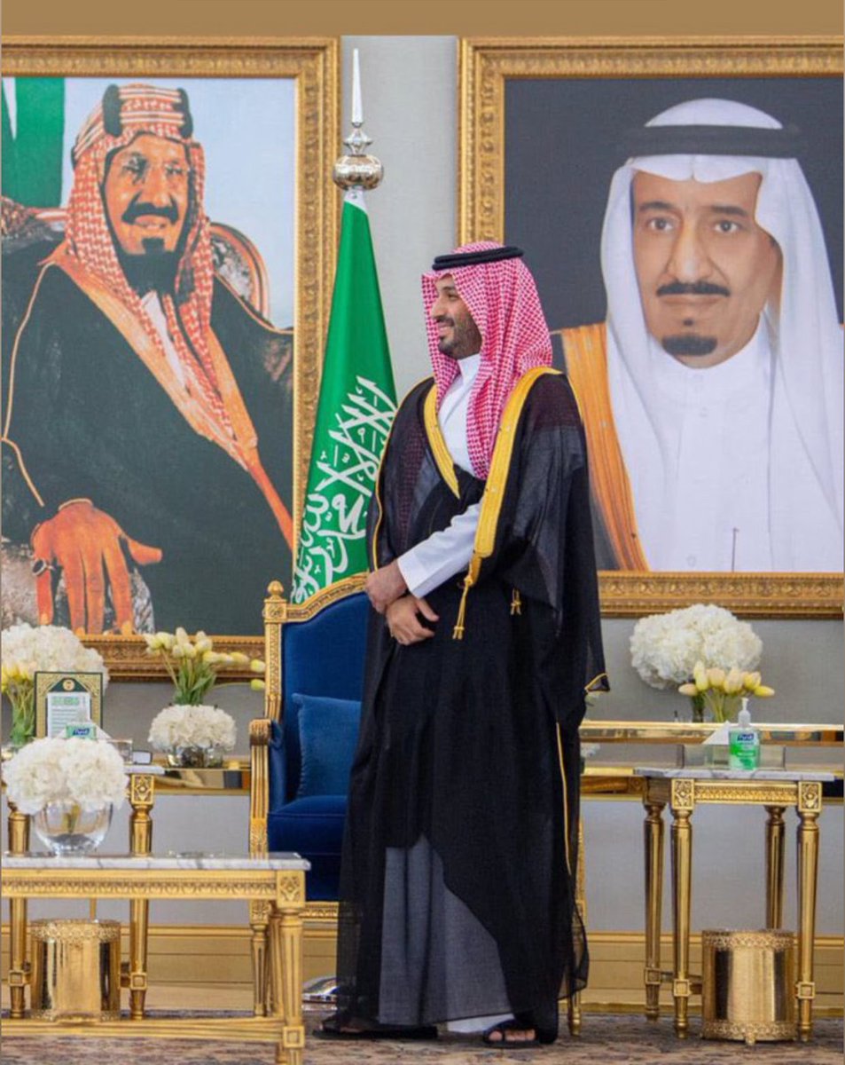 Oab_111's tweet photo. #ولي_العهد 🇸🇦

فخر العرب
رجل المرحلة
قائد الشرق

#محمد_بن_سلمان 
#السعودية_العظمى https://t.co/ircRjKVWa4