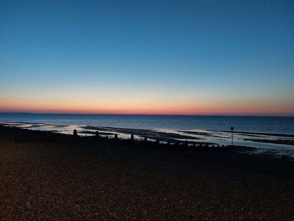 Neil Baker (@neilbakertweets) on Twitter photo 