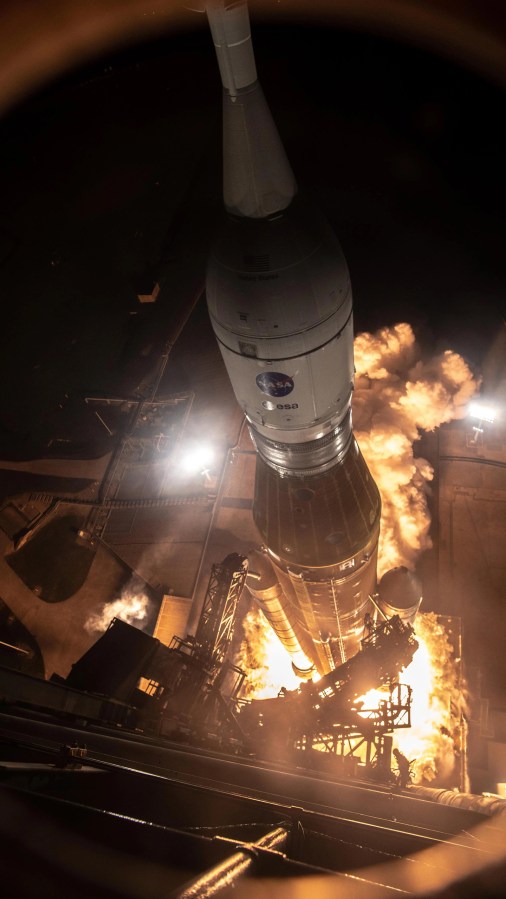 NASA's tweet image. This just in: NASA to Fly Saudi Arabia CubeSat Aboard Artemis II Test Flight
@POTUS announced today that a @saudispace space weather satellite will launch along with our #Artemis II Moon mission: bit.ly/4maRQTX