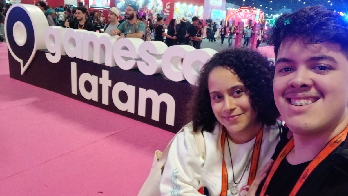 PulseJhon's tweet photo. muito bom a gamescom desse ano e com certeza estarei na próxima para lootear mais brindes e ver meus manos 🫡 https://t.co/Mn5olXYFWc