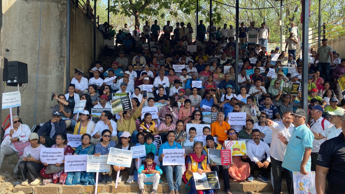 MrMcgreely's tweet photo. पहा पुणे शहराचं ₹५००० कोटी x ४४ ति.मी #RFD चं भवीतव्य 
#ScrapRFD Scrap Destructive Development @DrRajBhosale @shekhardalal 
हे अस पुणे शहराच भवीतव्य नको असेत तर 
@PunePCMCRR @PuneRivers ह्यांना जोडले जा. लहान मुलांना हक्का साठी रसेत्यावर आले तर पर्यावरण(वादी) म्हटल जातय https://t.co/sNRtE6Isdv