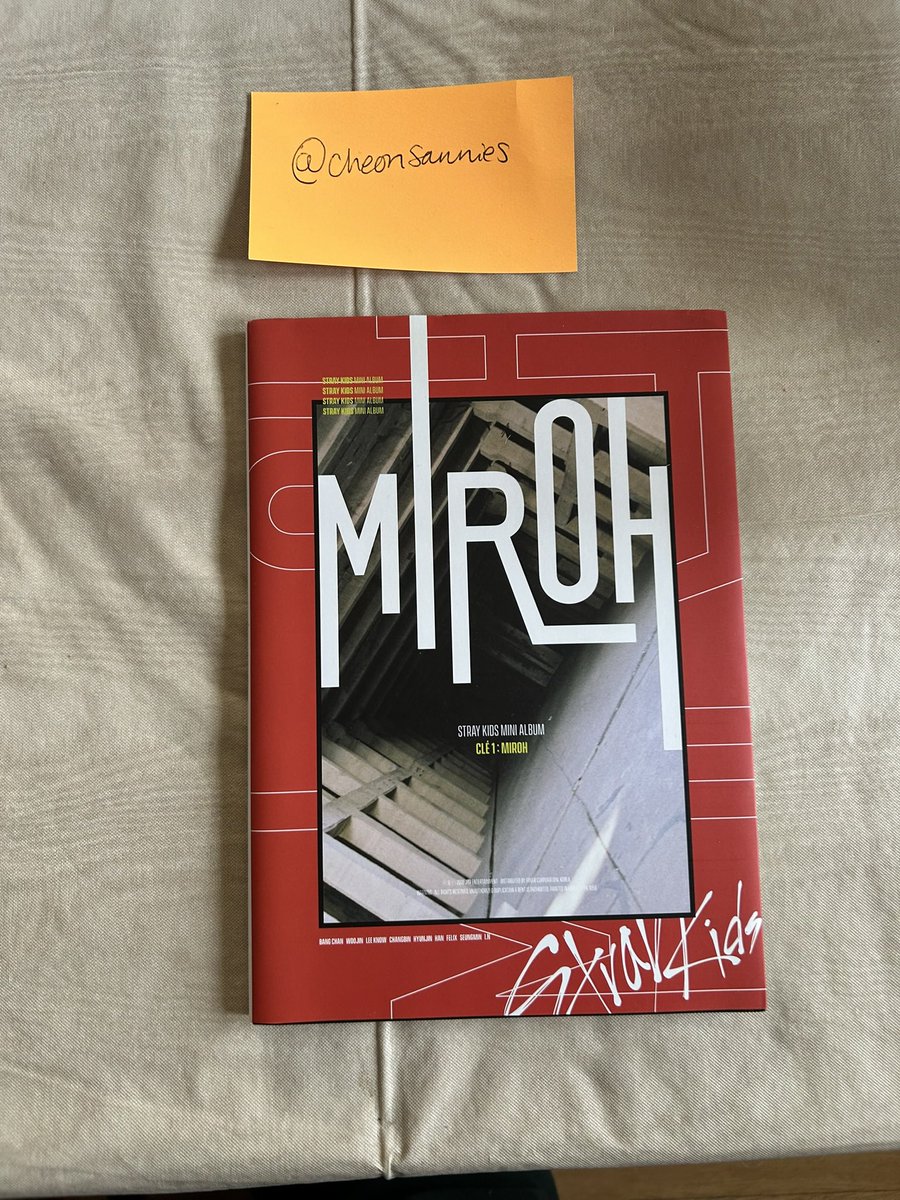 cheonsannies's tweet photo. have a ton more i’m looking to sell as well. 
pentagon, sf9, stray kids, victon https://t.co/lktc25MhFc