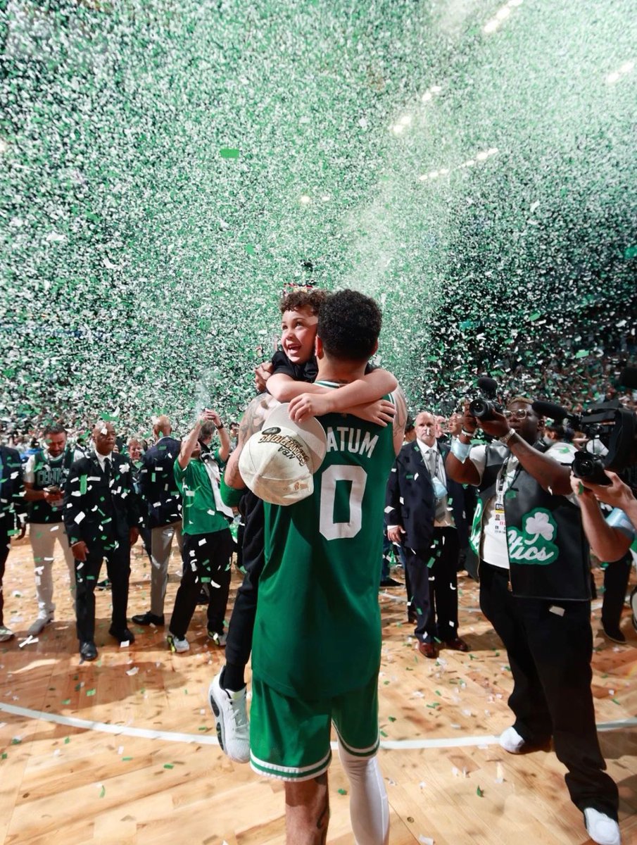 nochudeleste's tweet photo. Cuidalo, Deuce 💚 https://t.co/Gj8lC2zQOC