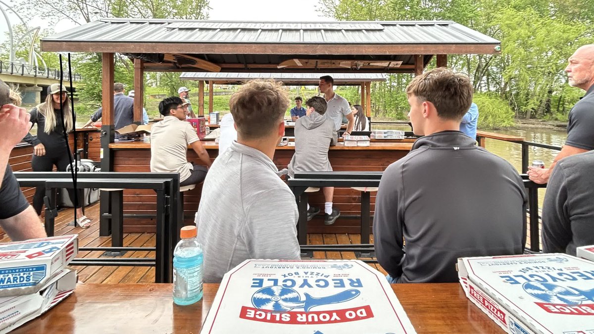 We're kicking off the summer with our biggest intern class ever! 😮

37 students are joining Weigand across our many divisions. 

Welcome to the team, everyone. We're excited to have you! 👏

#SummerInternship #CareerDevelopment #ConstructionCareers