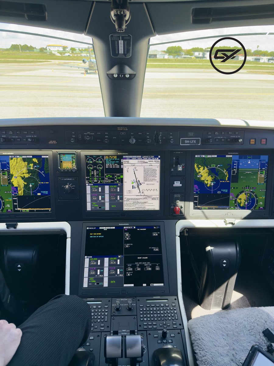 consulyachts_'s tweet photo. Today, Cascais welcomed a touch of luxury — @flexjets and @lucbenni unveiled the impressive Embraer Praetor 600. Elegance and performance taking off on Portuguese soil.

Hoje Cascais recebeu asas de luxo — a @flexjets e @lucbenni apresentaram o impressionante Embraer Praetor 600. Elegância e performance a descolar em solo português.

#consulyachts #luxurylifestyle  #iatesdeluxo #revistanautica #qdlresort #quintadolago #FerrettiYachts #rivayachts #ferrettigroup #pershingyacht #itamayacht #marinacascais #vilamouralife @tiago_lda