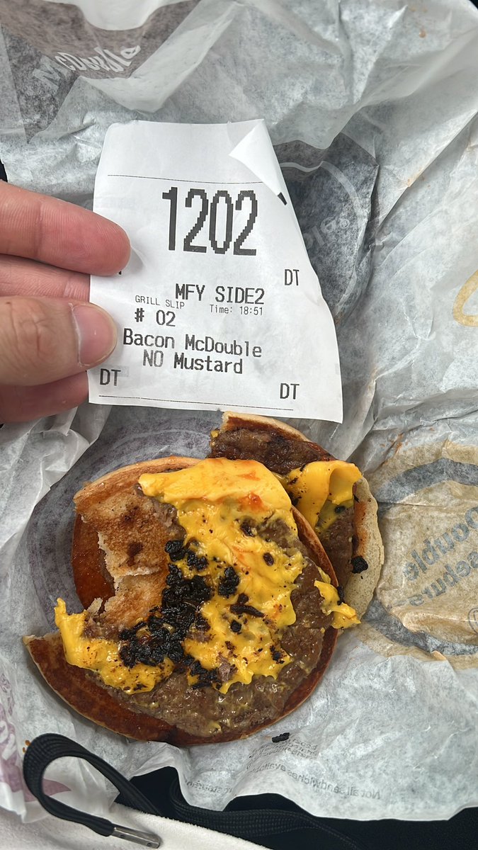 No bacon, extra burnt whatever the fuck <a href="/McDonalds/">McDonald's</a> bro what is this? Run me my money back