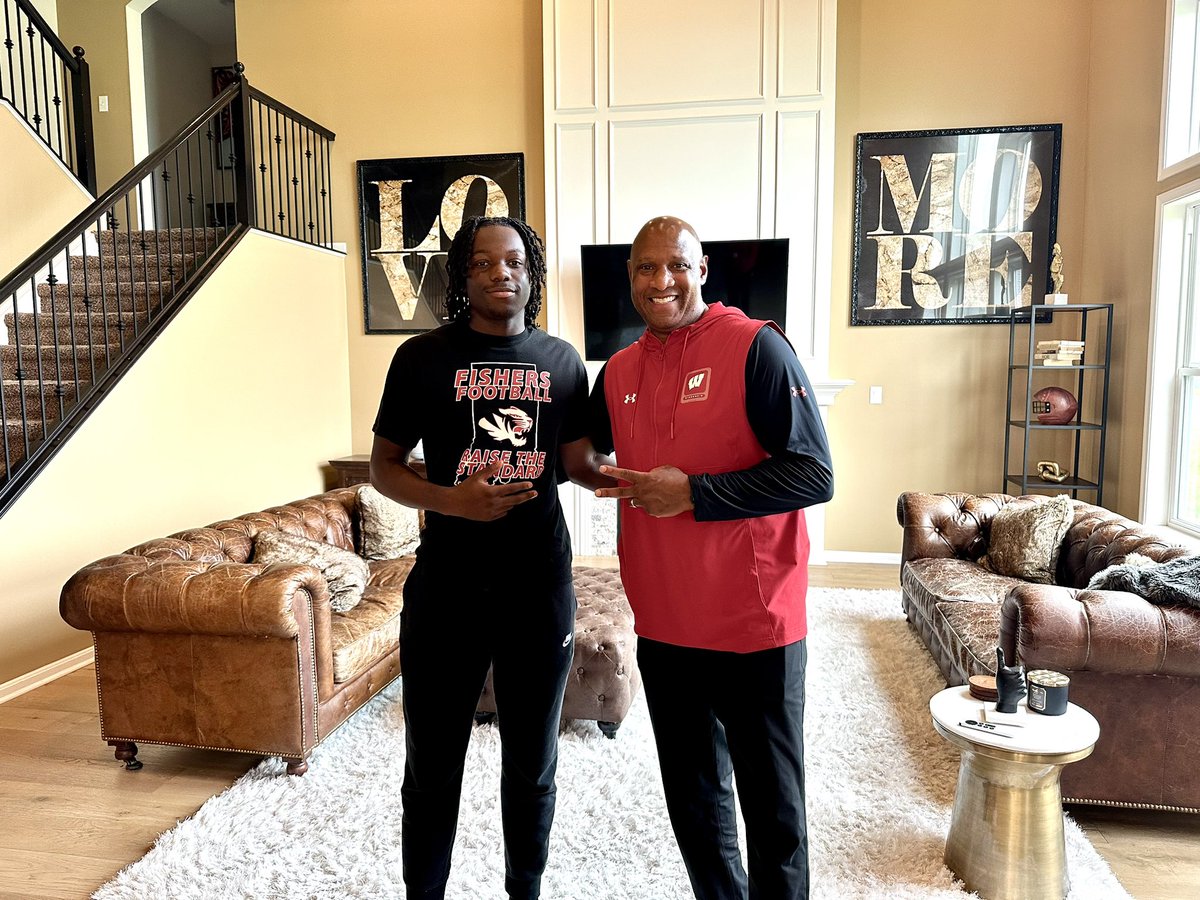 Carsen Eloms 3⭐️ CB (@carseneloms) on Twitter photo Thank you <a href="/Haynes_Badgers/">Coach Paul Haynes</a> for the great home visit today!! Appreciate you spending time with me and my family!! #Badgers <a href="/BadgerFootball/">Wisconsin Football</a> <a href="/PatLambert13/">Pat Lambert</a> <a href="/FballTiger/">Fishers Tigers Football</a> Thank you <a href="/Haynes_Badgers/">Coach Paul Haynes</a> for the great home visit today!! Appreciate you spending time with me and my family!! #Badgers <a href="/BadgerFootball/">Wisconsin Football</a> <a href="/PatLambert13/">Pat Lambert</a> <a href="/FballTiger/">Fishers Tigers Football</a>