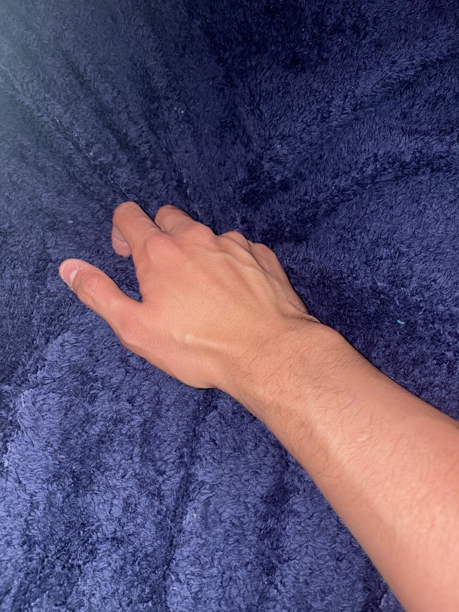 silo2nsfw's tweet photo. imagine my hands sliding down that pretty body of yours <3

nsfwtwt | handpics | nsfwaudio | malemoaning https://t.co/MsU9qUDPJx