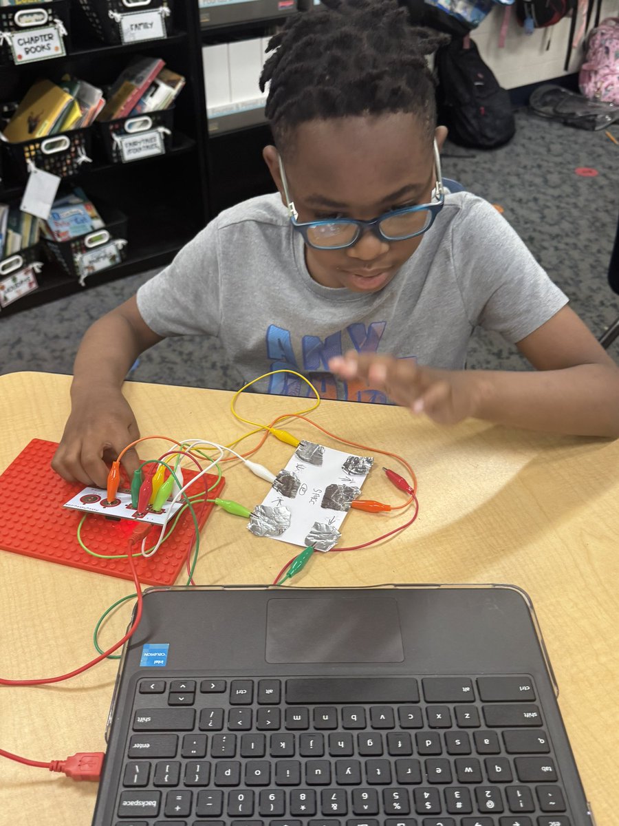 Nettles-Jones University (@mrsnettlesjones) on Twitter photo <a href="/LenaT5362/">Lena Timmerman</a> kicked off our #AVID inquiry lab with creativity and collaboration! Students engineered remote controls using inquiry-based strategies. <a href="/CFAlionsr2/">CFA Lions</a> appreciate your partnership and support! <a href="/SEstarsR2/">Sandlapper Stars</a> #STEM #InquiryLearning #AVIDStrategies <a href="/LenaT5362/">Lena Timmerman</a> kicked off our #AVID inquiry lab with creativity and collaboration! Students engineered remote controls using inquiry-based strategies. <a href="/CFAlionsr2/">CFA Lions</a> appreciate your partnership and support! <a href="/SEstarsR2/">Sandlapper Stars</a> #STEM #InquiryLearning #AVIDStrategies