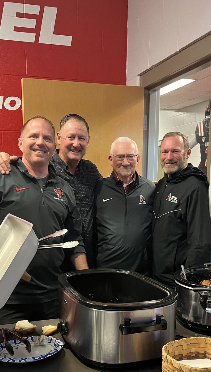 Mike Uremovich πΊπΈ (@coachu_bsu) on Twitter photo Great to have you guys stop by!  Good luck to <a href="/BallStateBB/">Ball State Baseball</a> this weekend! Great to have you guys stop by!  Good luck to <a href="/BallStateBB/">Ball State Baseball</a> this weekend!