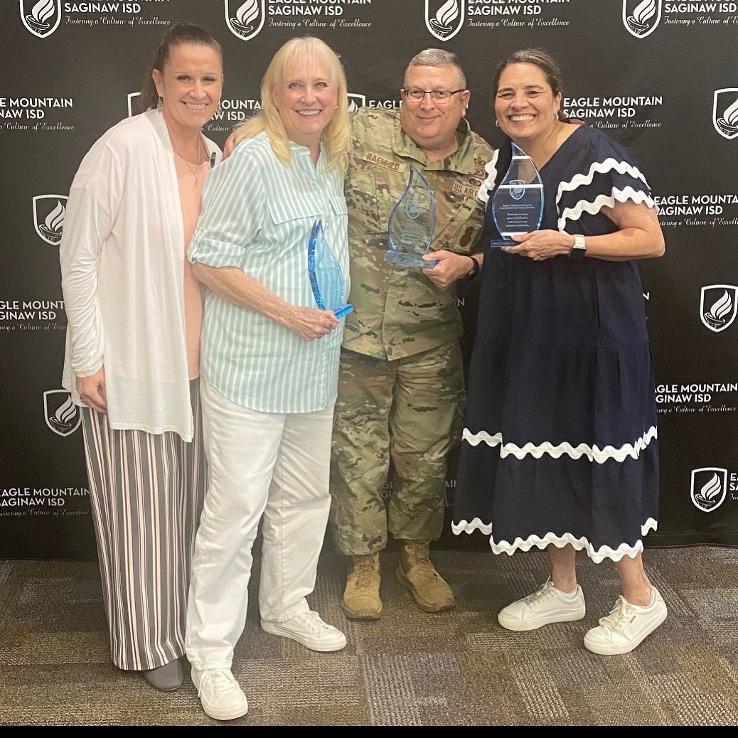 Congrats to our Rough Rider retirees, Ms. Gibson, MSgt. Raemhild, and Ms. Vega! Saginaw will not be the same without you ❤️💛