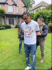 EROAtlanta's tweet image. 🚨 ICE ERO & HSI in Atlanta took Canadian criminal illegal alien Kamar Cunningham into custody in Brookhaven, GA. A convicted firearms trafficker and alleged 5PG gang member, Cunningham was on Canada’s Top 25 Most Wanted list. He's now in ICE custody. Everyone is safer now.