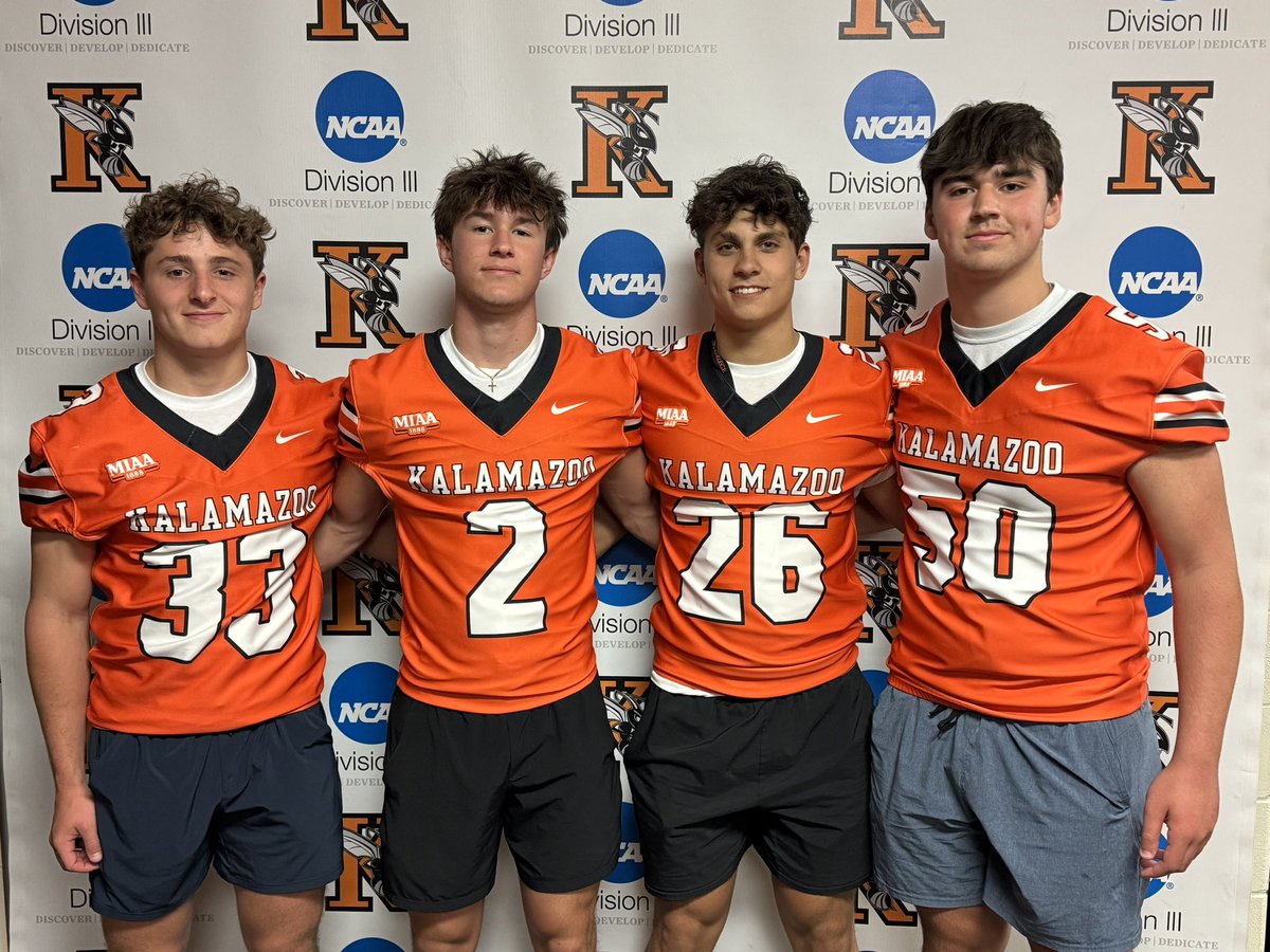 loganconnelly32's tweet image. Thank you @CoachCWhitehead and @KzooFootball for having me out on junior day!