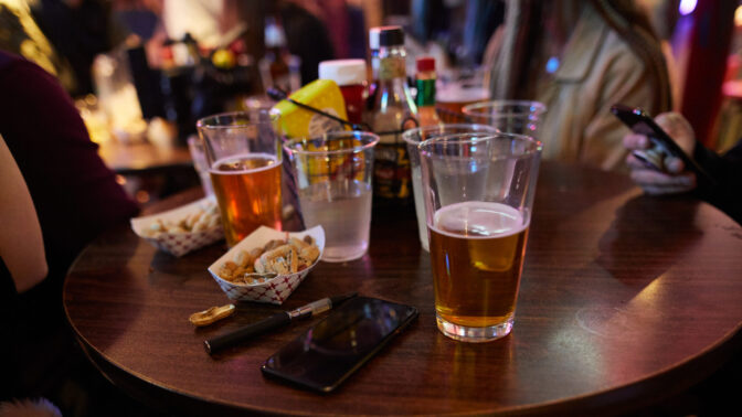 Daily Marijuana Use In US Is Now More Common Than Daily Alcohol Drinking, New Study Finds

More Americans now consume cannabis every day than drink alcohol on a daily basis, according to a newly published study that explores how marijuana use...

weedmaps.com/news/2024/05/d…