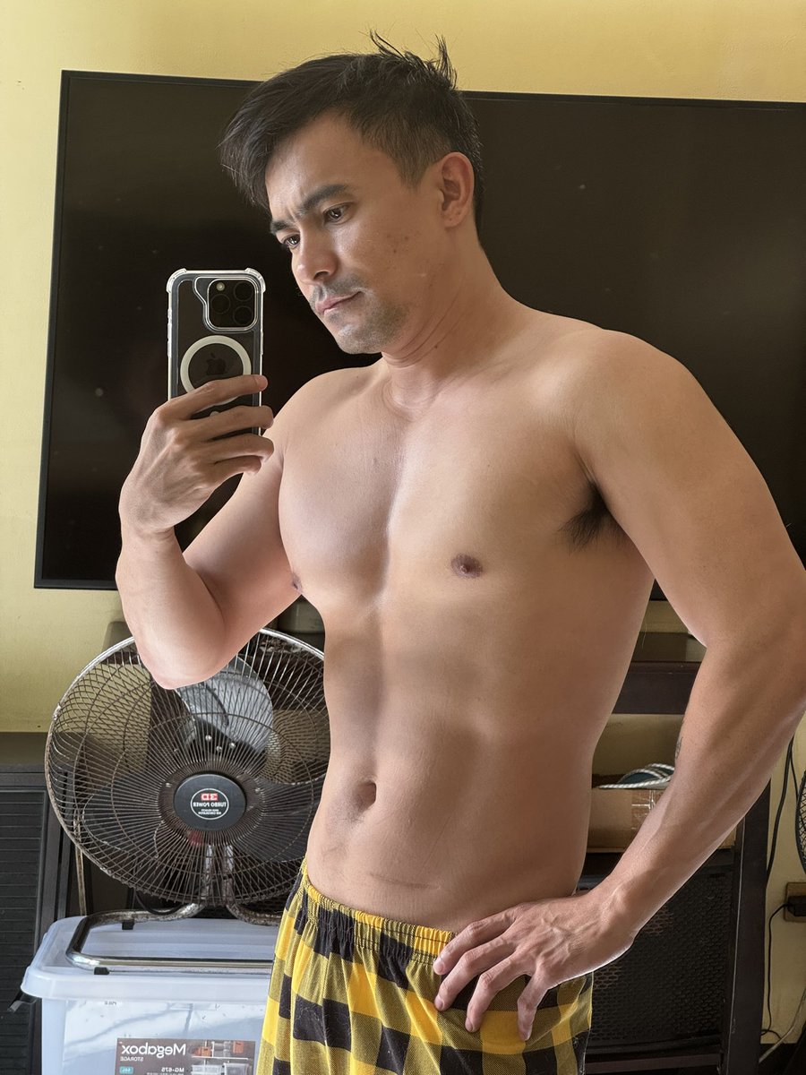 its_giancarlo19's tweet photo. May maaga nagising…

Goodmorning ☺️ https://t.co/MsmTvvV3l7