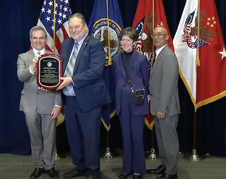 CWRU Biomedical Engineering (@cwrubme) on Twitter photo Robert Kirsch, professor and chair of biomedical engineering, was honored today by the <a href="/DeptVetAffairs/">Veterans Affairs</a> with the prestigious Paul B. Magnuson Award, the highest honor for VA rehabilitation investigators.
Congratulations, <a href="/RKirschCWRU/">Robert Kirsch, Ph.D.</a>!
📷: <a href="/ClevelandFES/">Cleveland FES Center</a> bit.ly/4k1Fk7O Robert Kirsch, professor and chair of biomedical engineering, was honored today by the <a href="/DeptVetAffairs/">Veterans Affairs</a> with the prestigious Paul B. Magnuson Award, the highest honor for VA rehabilitation investigators.
Congratulations, <a href="/RKirschCWRU/">Robert Kirsch, Ph.D.</a>!
📷: <a href="/ClevelandFES/">Cleveland FES Center</a> bit.ly/4k1Fk7O