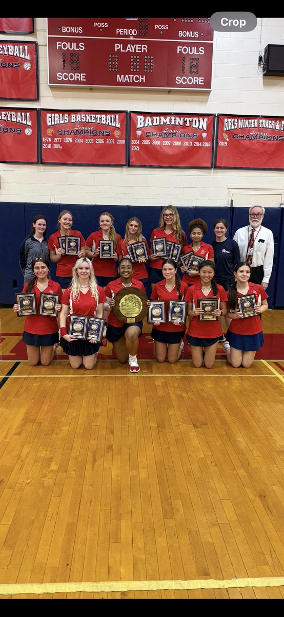 CONGRATULATIONS to the Girls Varsity Badminton Team as they completed an undefeated  season and won the League Championship tonight. Their victory over St. Anthony’s was a thrilling match as they won 6-1!! Super team effort all season long! 🐾🏸