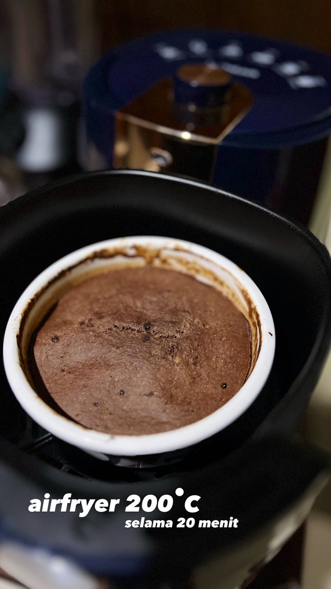 Cemilan sehat hari ini,

"Choco banana brownies"